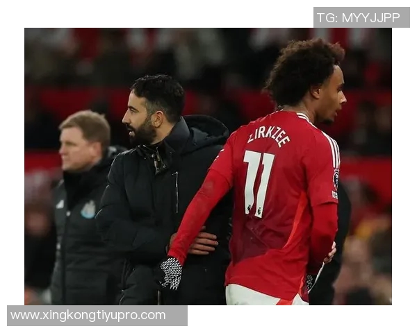 罗马积极运作拉斯帕多里转会齐尔克泽认为曼联生涯已走到尽头